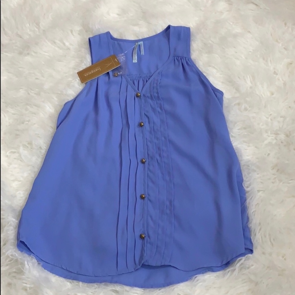 NWT Francesca’s Moonlight Top